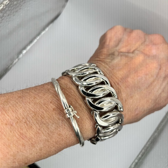 Vintage MONET Expansion Bracelet. Chain Link. - Picture 7 of 7